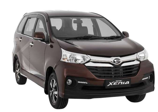 Harga Mobil Xenia Seken Tahun 2015. Harga mobil bekas Daihatsu Xenia tahun muda murah banget