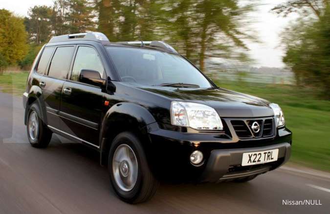 Nissan X Trail 2012 Bekas Jakarta. Di Jakarta, lelang mobil dinas Nissan X-Trail 2012, harga murah