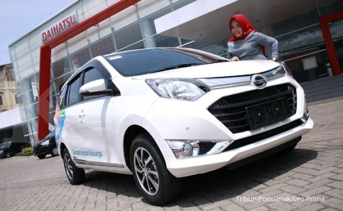 Interior Sigra Tipe D 2021. Intip harga mobil bekas Daihatsu Sigra di akhir Mei 2021, termurah