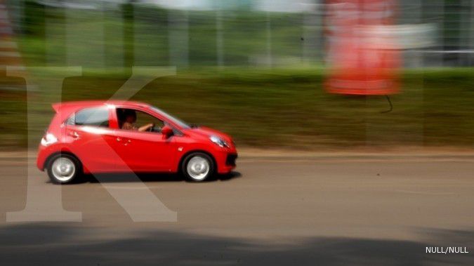 Harga Mobil Bekas Honda Brio 2012. Periksa harga mobil bekas Honda Brio Satya hanya Rp 70 jutaan