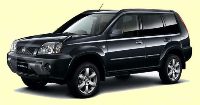 Interior Nissan X Trail 2004. Harga mobil bekas Nissan X-Trail tipe ini murah banget, dari Rp 60