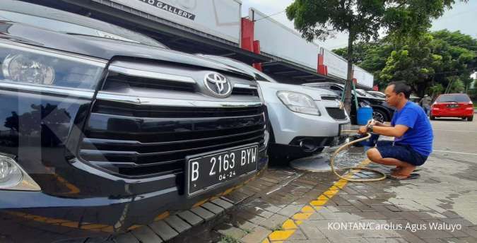 Harga Innova Bekas 2013 Bensin. Harga Mobil Bekas Toyota Kijang Innova Tahun Muda Kian