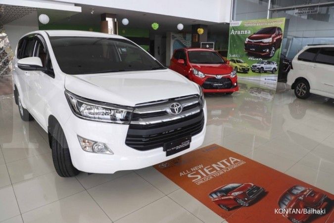 Daftar Harga Mobil Bekas Kijang Innova Diesel. Cari Kijang Innova diesel seken? Tengok daftar harga bekasnya