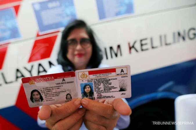 Gerai Sim Gandaria City. Layanan pembuatan SIM & perpanjang SIM di mall DKI mulai