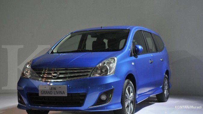 Harga Pasaran Mobil Grand Livina Tahun 2013. Di Jakarta, lelang 4 mobil dinas Nissan Grand Livina harga