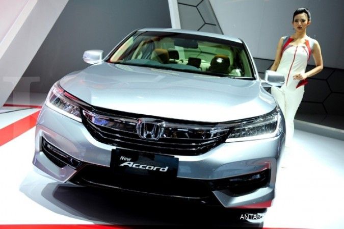 Harga Mobil Crv Warna Hitam. Harga Honda CRV & Accord murah di lelang mobil dinas, dimulai