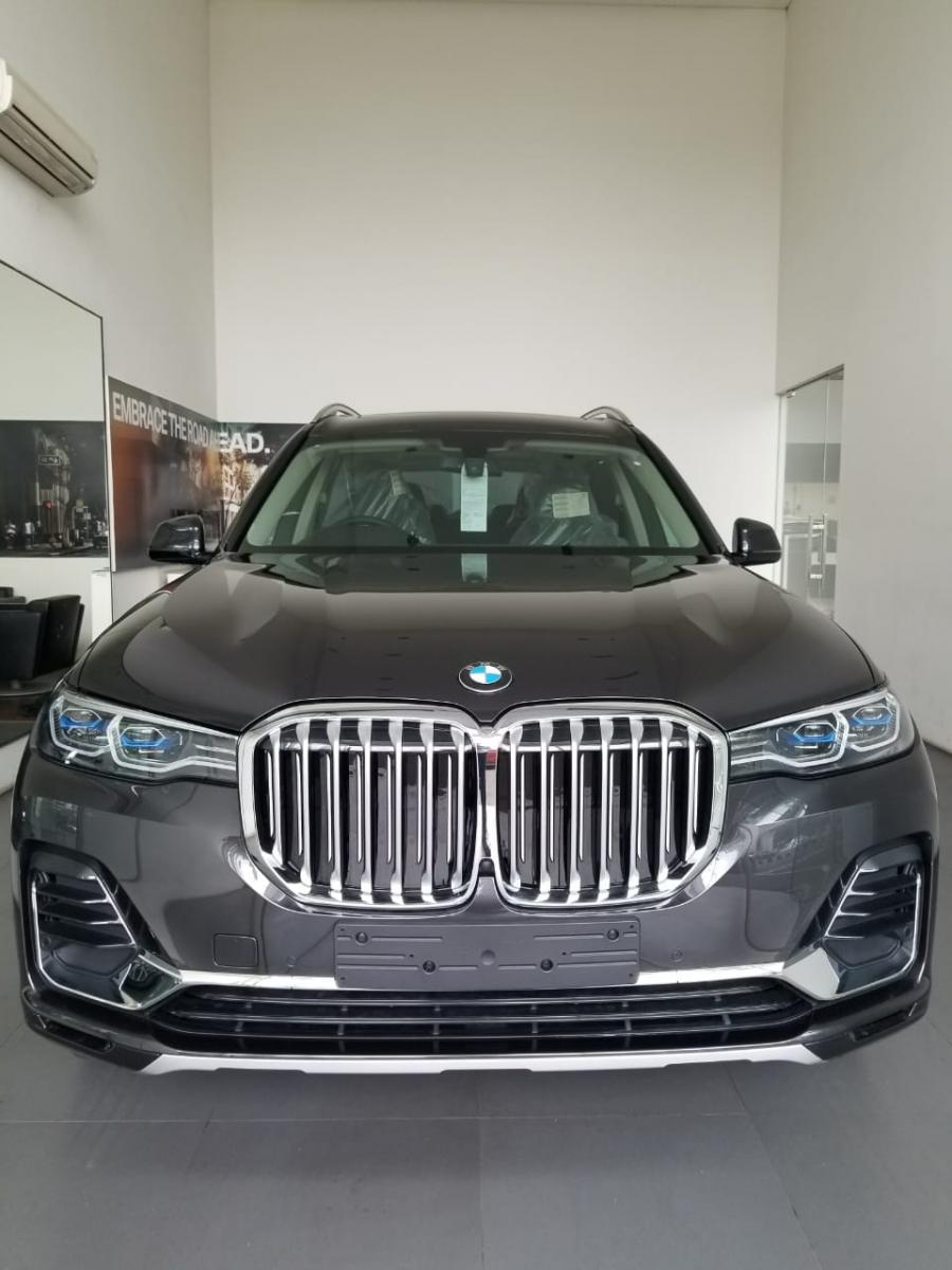 Harga Bmw X7 Bekas. X series: BMW X7 xDrive40i Pure Excellence 2020