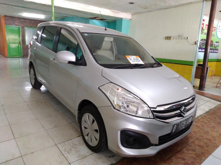 Harga Mobil Bekas Ertiga Matic 2016. Suzuki New Ertiga GX Matic 2016 Total Dp 5jt