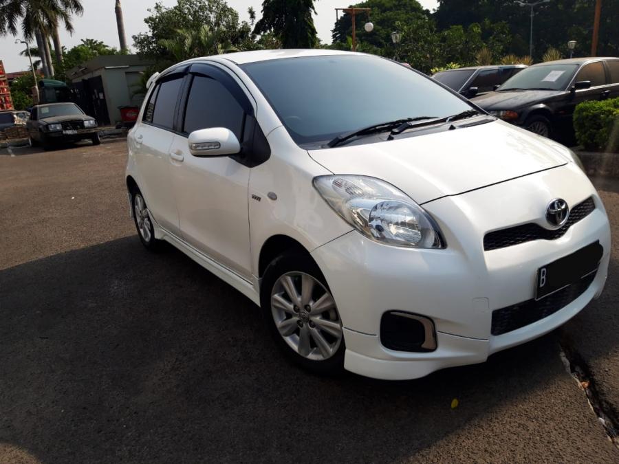 Harga Toyota Yaris 1.5 E At Tahun 2012. Jual: Toyota yaris 1.5 E AT Th 2012