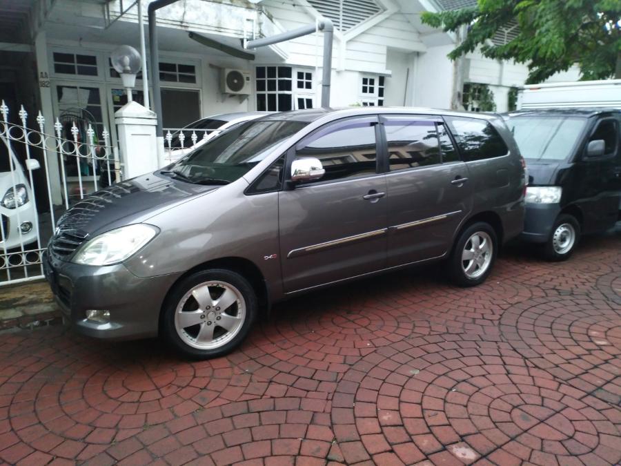 Innova Diesel 2010 Manual Surabaya. Innova G Diesel 2010 Matic Istimewa