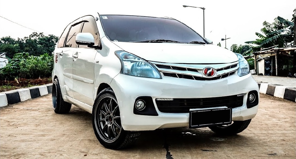 Modifikasi Velg Standar Avanza. Velg Mobil Ring 16 Untuk Toyota Avanza