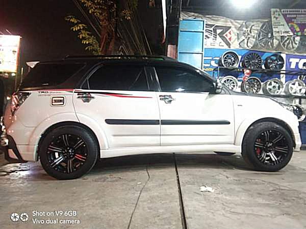 Modifikasi Velg Toyota Rush. Modifikasi Rush dengan Velg Ring 17-Rajawali Auto Gallery