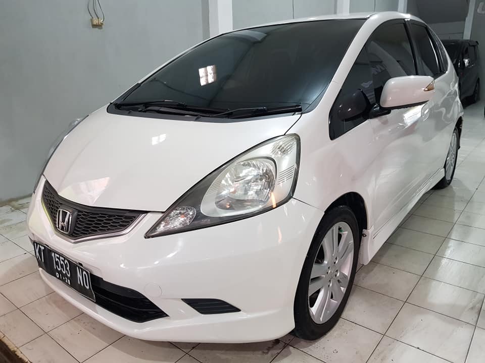 Harga Honda Jazz Rs Tahun 2014 Manual. Specs & Harga Terbaru Honda Jazz RS (Manual dan Automatic