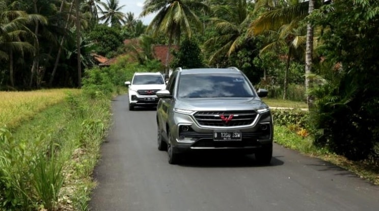 Konsumsi Bbm Wuling Almaz Rs. Irit kah Konsumsi BBM Wuling Almaz? Ini Hasil Uji Full-to-full oleh