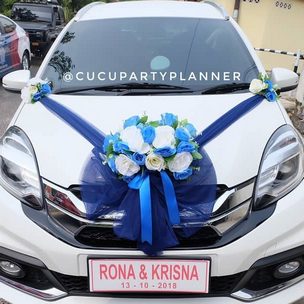 Hiasan Pita Mobil Pengantin. 25+ Hiasan Mobil Pengantin Keren untuk Pernikahamu