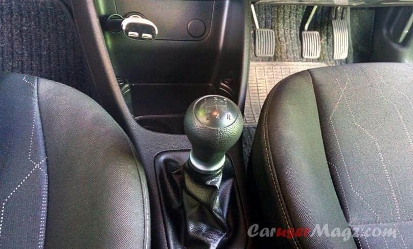 Cara Menurunkan Gigi Mobil Manual. 12 Hal yang Tidak Boleh Dilakukan saat Mengemudi Mobil Manual