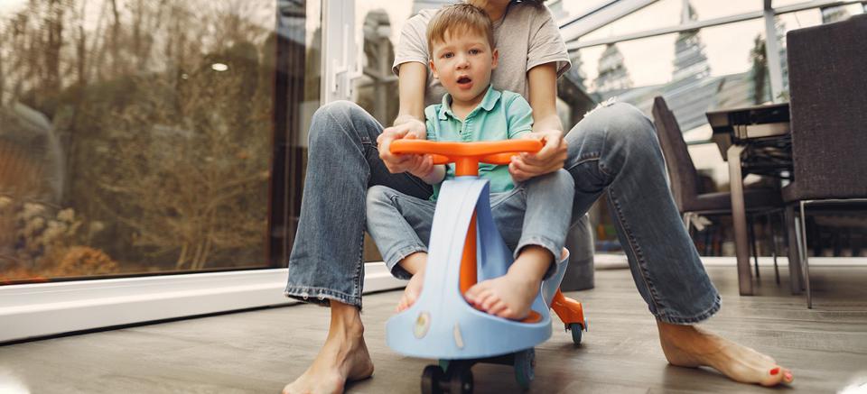 Mobil-mobilan Anak-anak Yang Bisa Dinaiki. 6 Rekomendasi Mainan Mobil-Mobilan Anak Kekinian!