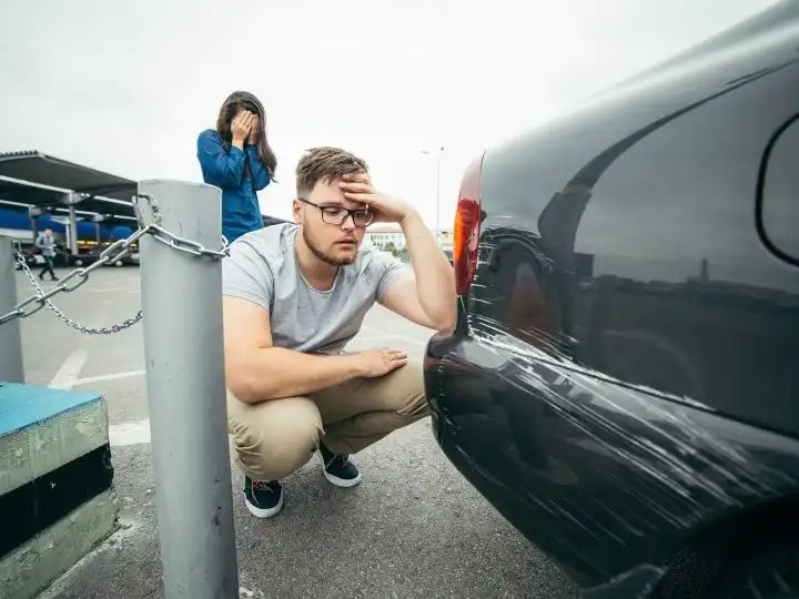 Cara Perbaiki Mobil Penyok. Ini Cara Memperbaiki Mobil Penyok Kecil Terbaru dan Mudah!