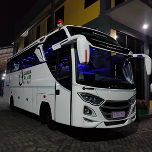 Jual Bus Medium Murah. Jual Medium Bus dari Supplier Terlengkap - April 2022