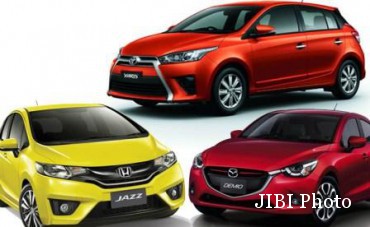 Mazda2 Vs Yaris Bagus Mana. Pilih Yaris, Jazz, atau Mazda 2?