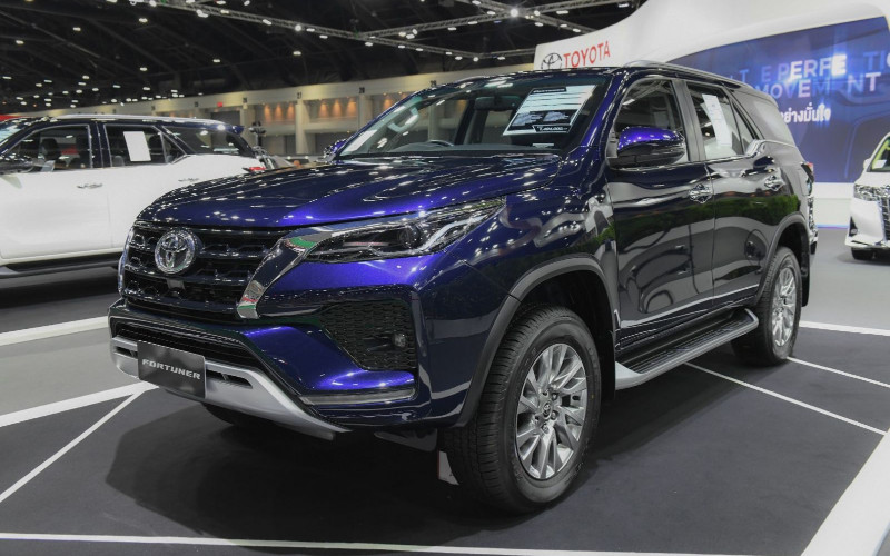 Kapan Fortuner Facelift Masuk Indonesia. Siap-siap, Fortuner Facelift Bakal Meluncur di Indonesia