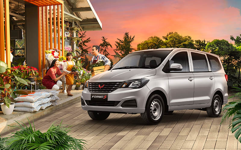 Harga Mobil Wuling Formo. Wuling Luncurkan LMPV Formo S, Harga Mobilnya Setara LCGC