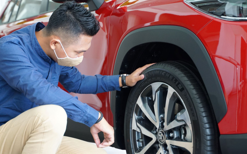 Kaki Kaki Avanza Bunyi Gluduk Gluduk. Ternyata! Ini Penyebab Roda Depan Mobil Bunyi Gluduk