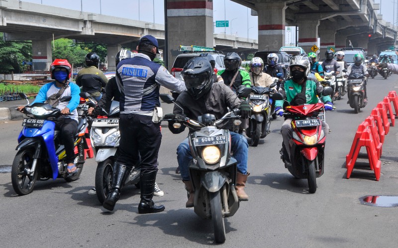 Lampu Kota Mobil Mati. Penyebab Lampu Senja Motor Mati, Bisa Jadi Karena Ini