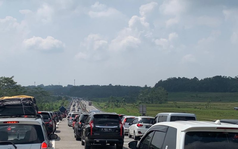 Pintu Tol Semarang Solo. Arus Balik, Jalan Tol Semarang-Solo Macet Parah!