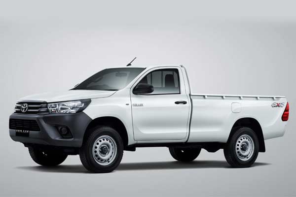 Harga Hilux Single Cabin 2020. Toyota Luncurkan New Hilux Single Cabin Diesel, Mesin Lebih