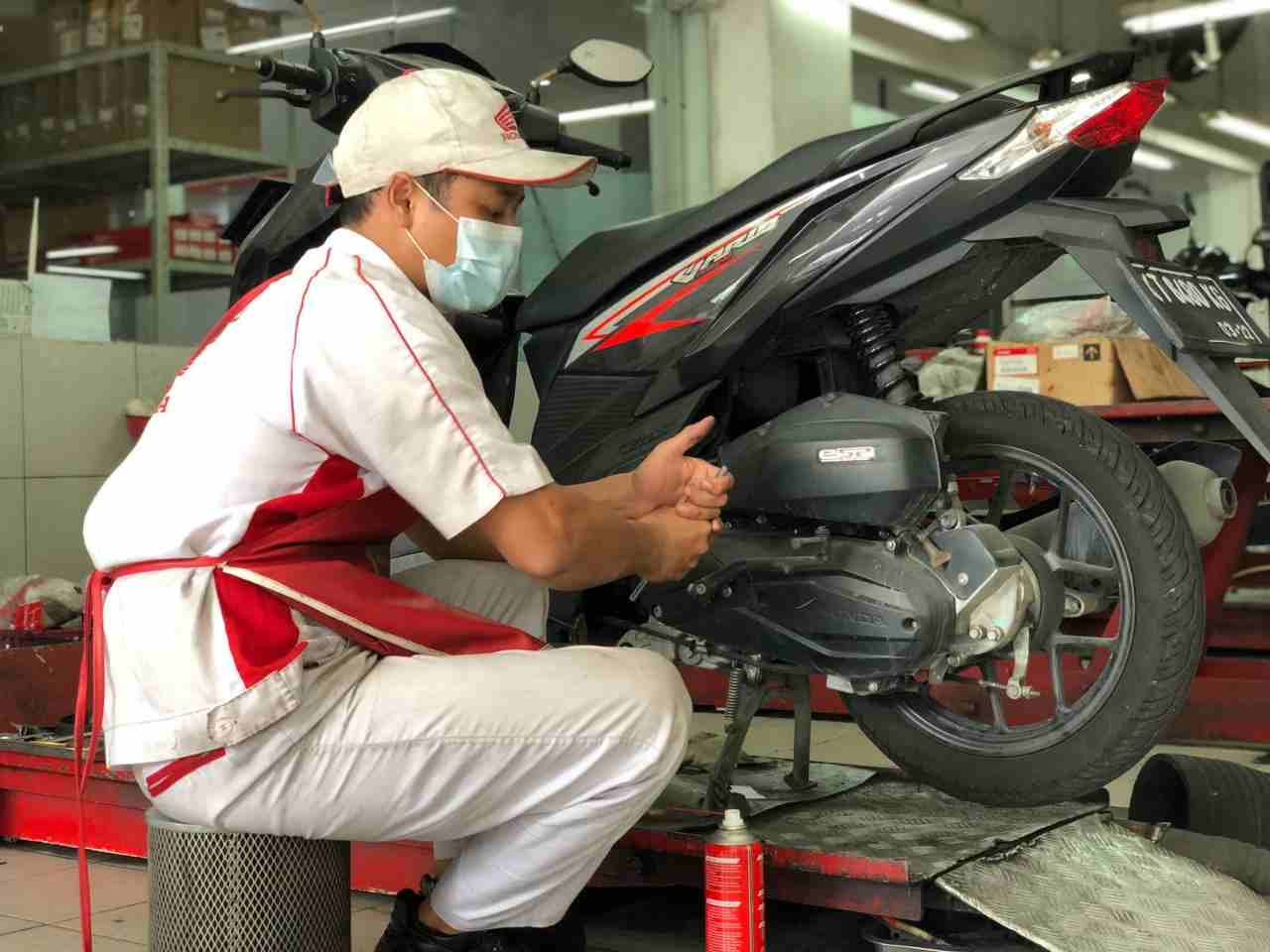 Bengkel Ahass Terdekat Yang Buka Hari Ini. Hari Minggu, AHASS Bengkel Resmi Honda Tetap Buka..! Servis