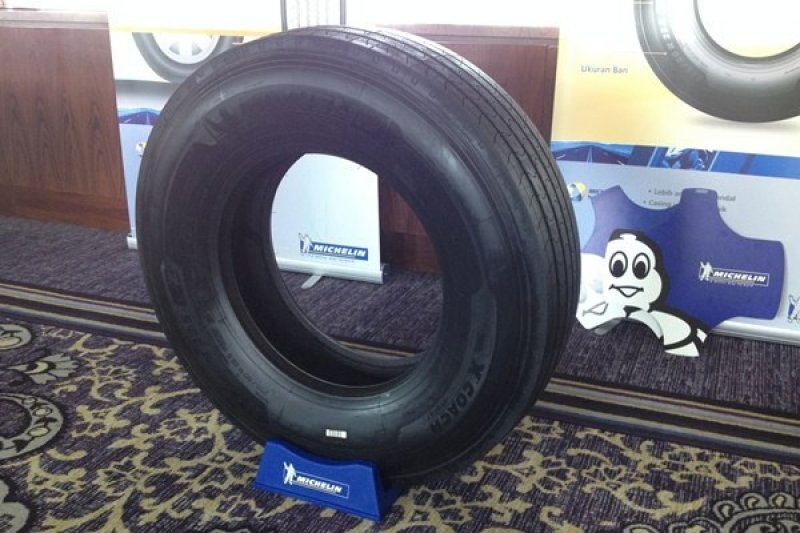 Harga Ban Bus Michelin. Michelin X Coach Energy Z ramaikan pasar ban bus