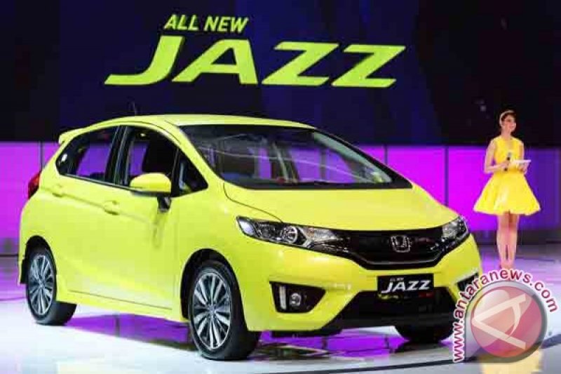 All New Honda Jazz. All New Honda Jazz dengan fitur keselamatan canggih