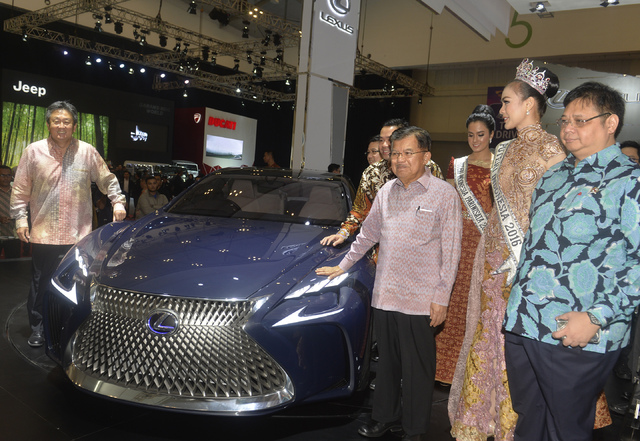 Gaikindo Indonesia International Auto Show 2016. Gaikindo Auto Show Showcases 22 New Car Models