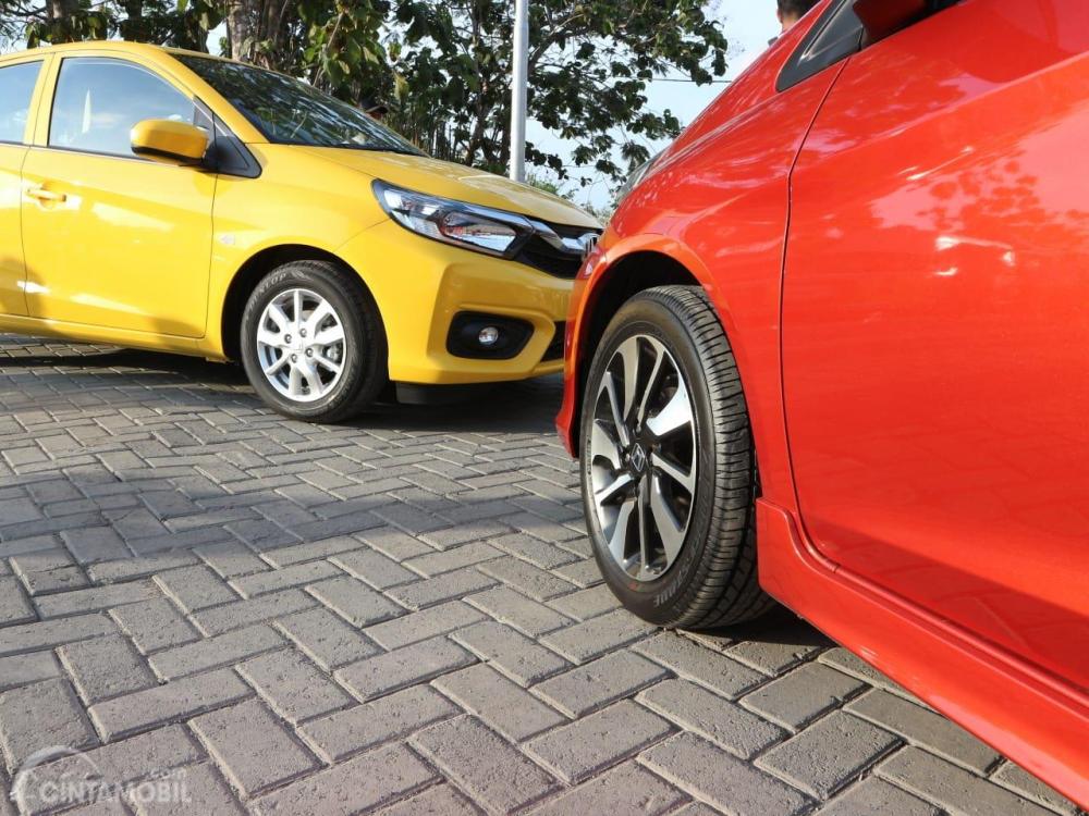 Ukuran Velg Brio Rs 2020. Suspensi Sama, Kok Rasa Handling Bisa Beda Antara All New Brio