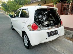 Harga Mobil Honda Brio Satya Tipe E 2015. Honda Brio 2015