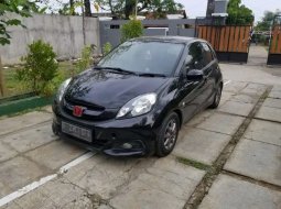 Harga Mobil Honda Brio Tahun 2015. Honda Brio 2015