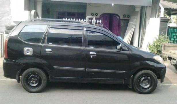 Harga Mobil Xenia Bekas Warna Hitam Kab Malang Th 2006. Xenia 2006 li jual cepat posisi barang ada di malang kota 672338