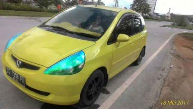 Harga Honda Brio Area Kendari. Honda Jazz tahun 2004 Manual area Kendari 924380