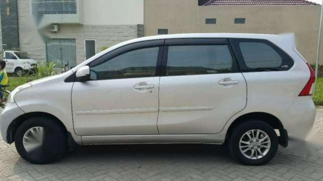 Harga Mobil Bekas Xenia 2013 Sidoarjo. Daihatsu Xenia R Deluxe 2013 M/T Plat W Sidoarjo 1114944