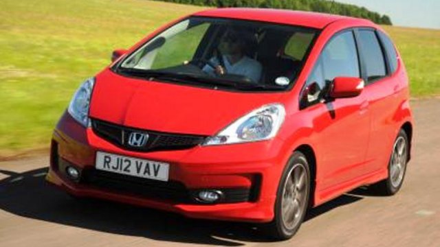 Honda Jazz Muat Berapa Orang. Review Honda Jazz 2012