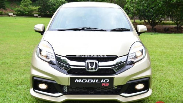 Tangki Mobilio Berapa Liter. Review Honda Mobilio 2015: Lebih Menawan dan Modern