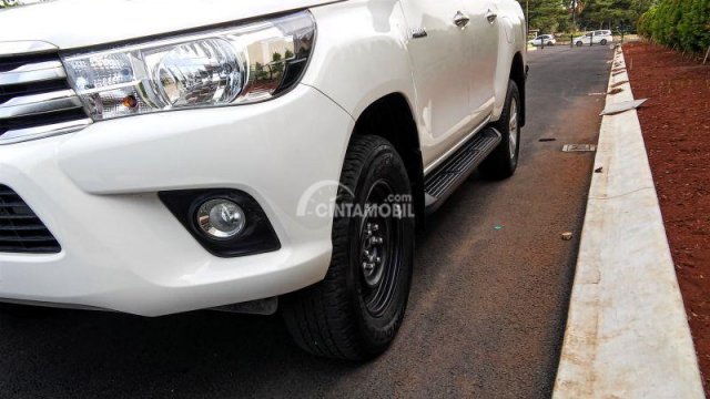 Cara Melipat Jok Belakang Yaris 2014. Cara Mudah Ganti Ban Serep Double Cabin Toyota