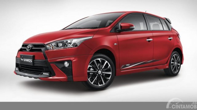 Interior Mobil Yaris Terbaru. Harga Toyota Yaris 2017, Spesifikasi Dan Review Lengkap