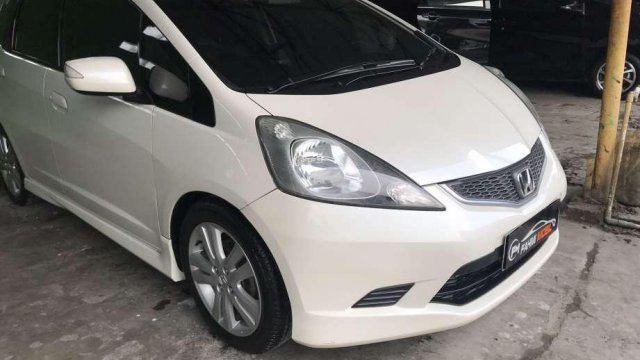 Harga Honda Jazz 2010 Medan. Honda Jazz RS 2010 Putih 3738317