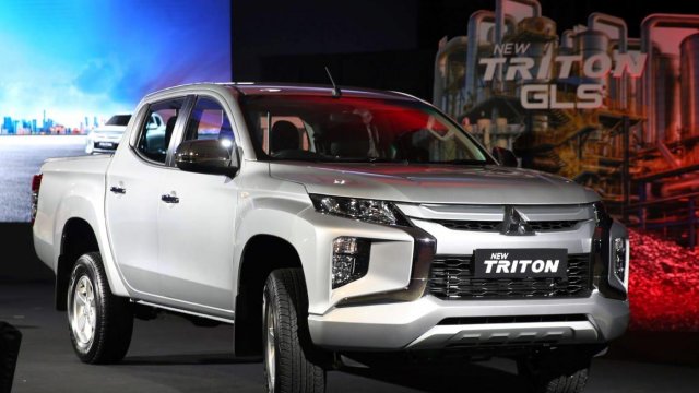 Kelemahan Strada Triton Gls. Review New Mitsubishi Triton GLS MT Dual Cabin 4WD 2019