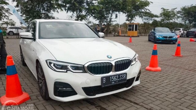 Harga Bmw 330i M Sport. Review All-New BMW 330i M Sport 2019