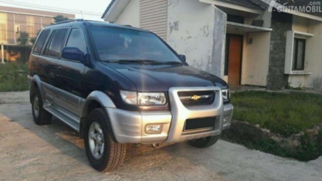 Kelebihan Dan Kekurangan Chevrolet Tavera. Review Chevrolet Tavera 2001: Rupa Mirip Isuzu Panther Tapi