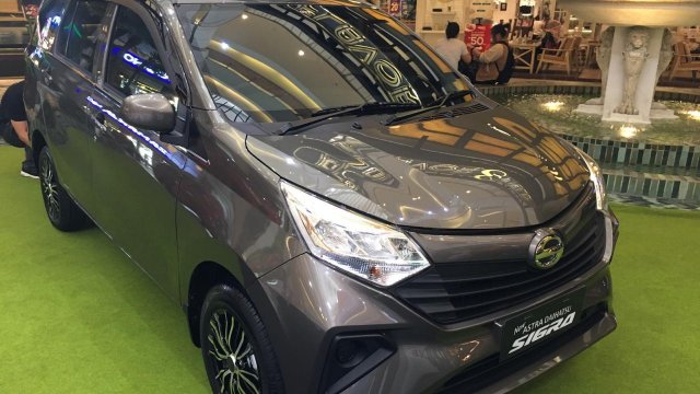 Kekurangan Sigra Tipe X. Review New Daihatsu Sigra 1.2 X Deluxe A/T 2019: Varian