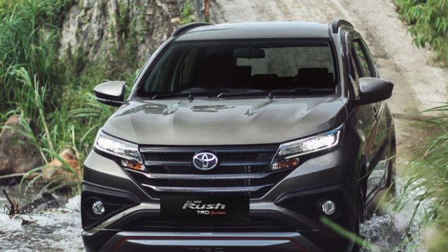 Cara Melipat Jok Belakang Toyota Rush. Begini Cara Mengoptimalkan Ruang Bagasi Toyota Rush Terbaru